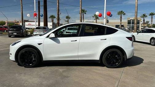 Pearl White Multi-Coat 2023 Tesla Model Y Long Range Dual Motor All-Wheel Drive