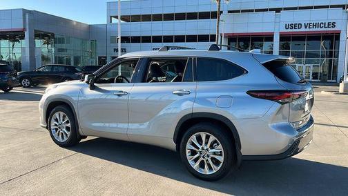 2024 Toyota Highlander Limited