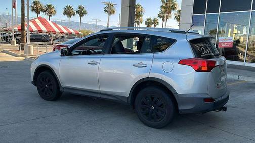 Classic Silver Metallic 2014 Toyota RAV4 LE