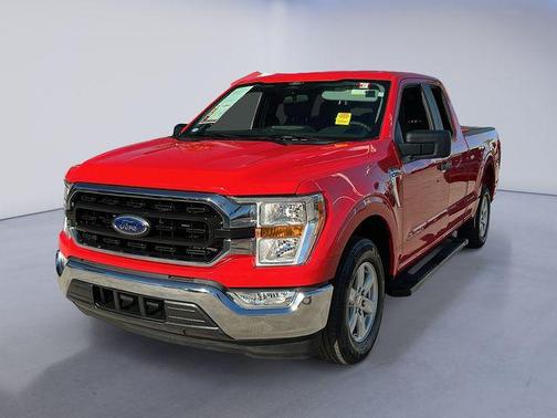 Race Red 2022 Ford F-150 XLT