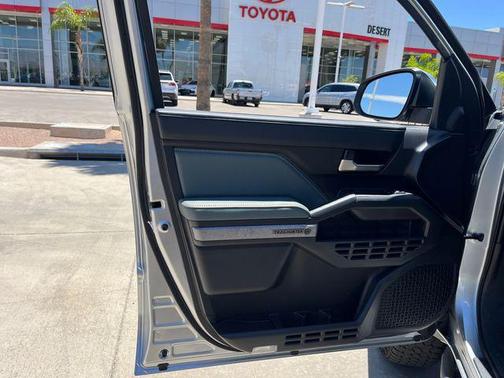 2025 Toyota Tacoma Hybrid Trailhunter