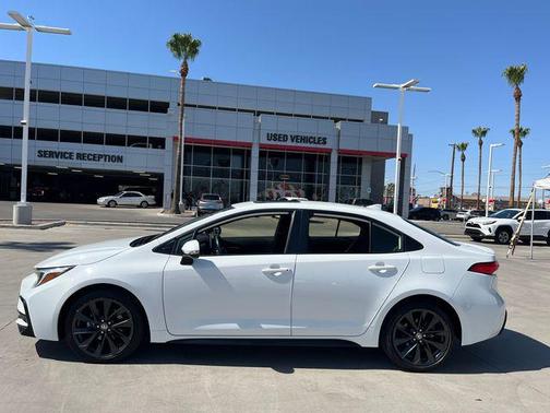 2023 Toyota Corolla Hybrid SE