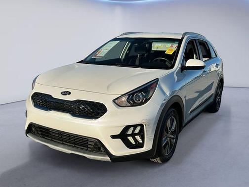 Snow White Pearl 2020 Kia Niro LXS