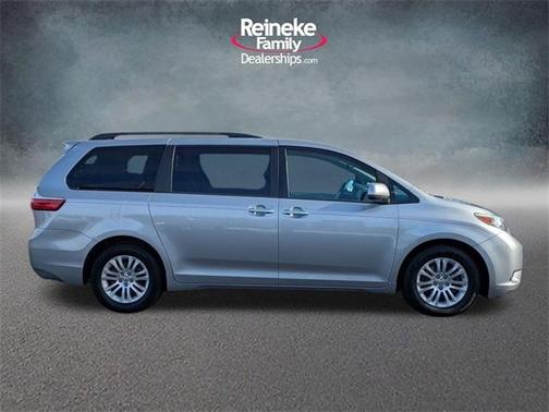 2017 Toyota Sienna L