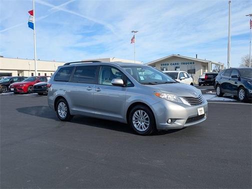 2017 Toyota Sienna L