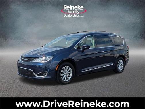 2018 Chrysler Pacifica Touring-L Plus