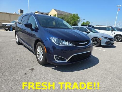 2018 Chrysler Pacifica Touring-L Plus