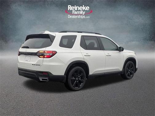 2025 Honda Pilot Black Edition