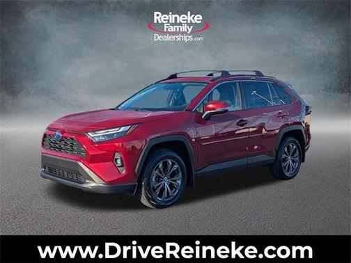 2022 Toyota RAV4 Hybrid XLE Premium