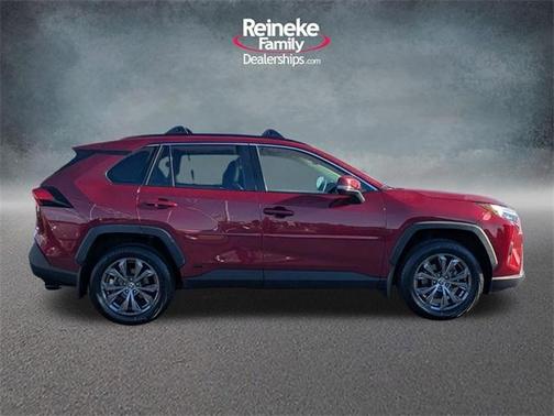 2022 Toyota RAV4 Hybrid XLE Premium