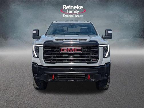 2025 GMC Sierra 2500 AT4X