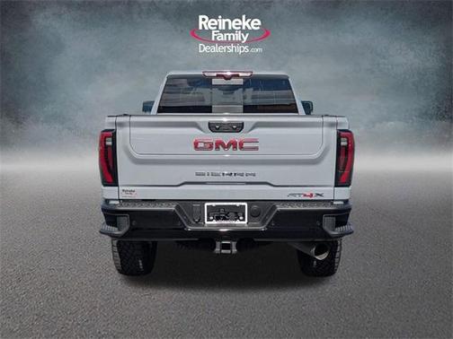 2025 GMC Sierra 2500 AT4X