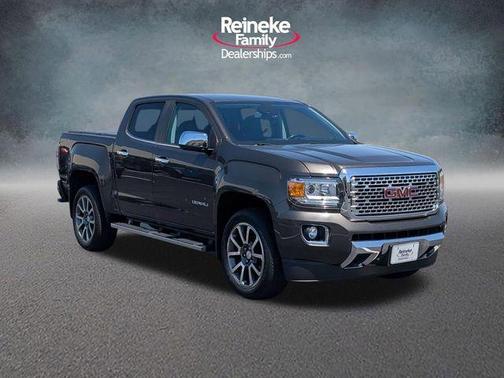 Smokey Quartz Metallic 2019 GMC Canyon Denali