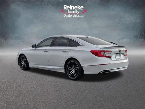 2022 Honda Accord Touring 2.0T