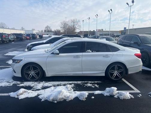 2022 Honda Accord Touring 2.0T