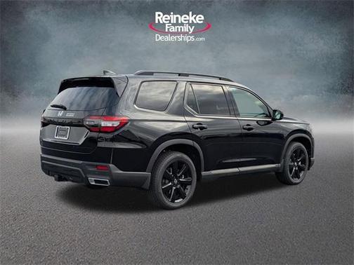 2025 Honda Pilot Black Edition