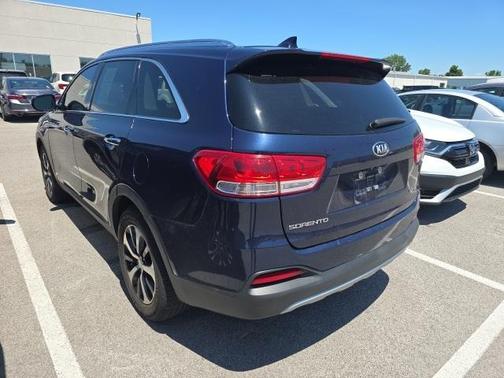 2016 Kia Sorento EX