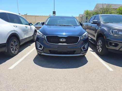 2016 Kia Sorento EX