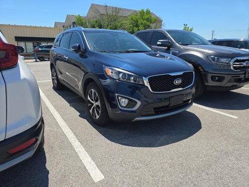 2016 Kia Sorento EX