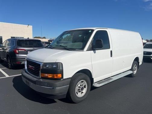 2017 GMC Savana 2500 Work Van