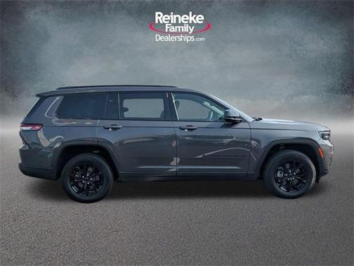 2024 Jeep Grand Cherokee L Laredo