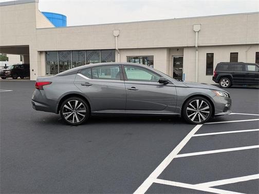 2020 Nissan Altima 2.5 SR