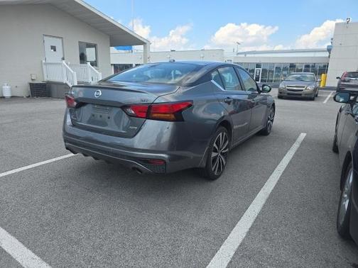 2020 Nissan Altima 2.5 SR