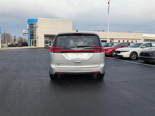 2024 Chrysler Pacifica Limited