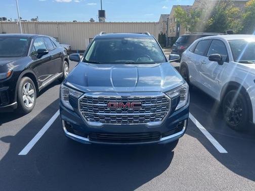 2024 GMC Terrain Denali
