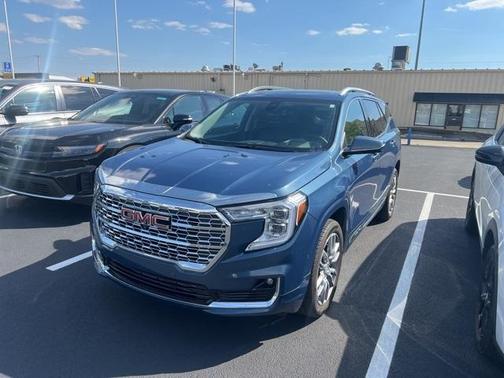 2024 GMC Terrain Denali
