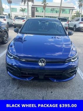 Lapiz Blue Metallic 2026 Volkswagen Golf R 2.0T