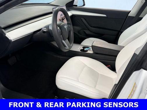 Pearl White Multi 2023 Tesla Model 3 Base