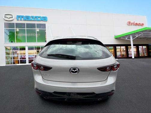 Platinum Quartz Metallic 2026 Mazda Mazda3 FWD w/Select Package