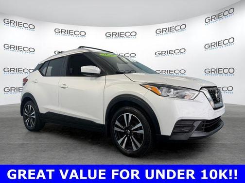 Aspen White 2018 Nissan Kicks SV