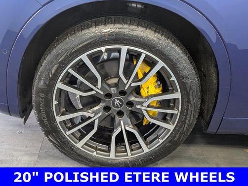 Blu 2023 Maserati Grecale Modena