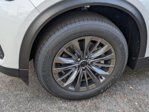 Rhodium White Premium 2026 Mazda CX-70 PHEV SCP