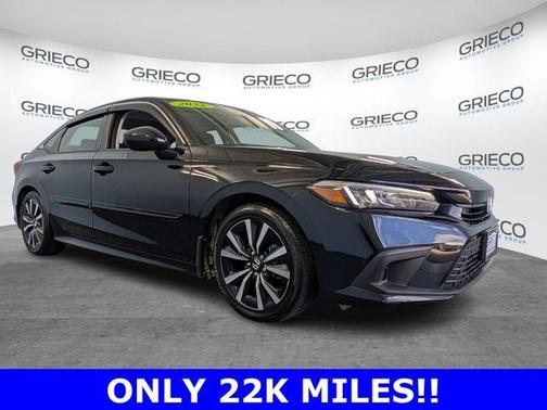 Crystal Black Pearl 2022 Honda Civic EX