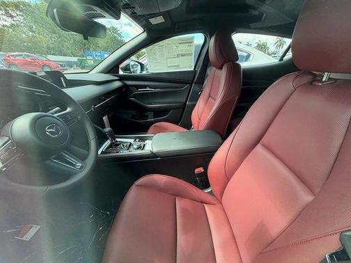 Polymetal Gray Metallic 2026 Mazda Mazda3 2.5 S Carbon Edition