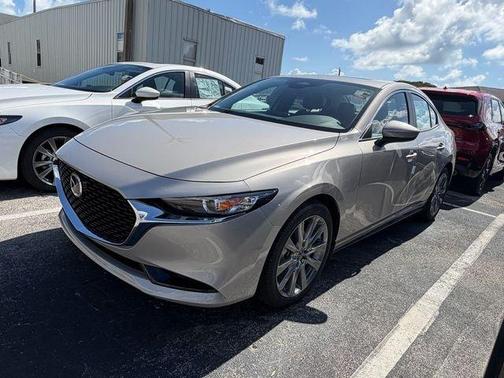 Platinum Quartz Metallic 2026 Mazda Mazda3 FWD w/Preferred Package