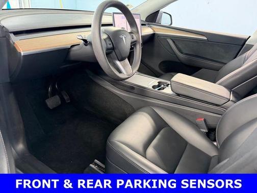 Stealth Gray 2024 Tesla Model Y Standard Range