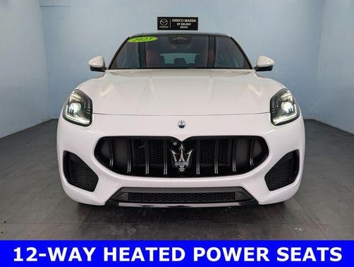 Bianco 2023 Maserati Grecale Modena
