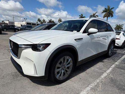 Rhodium White Premium 2026 Mazda CX-90 3.3 Turbo Preferred