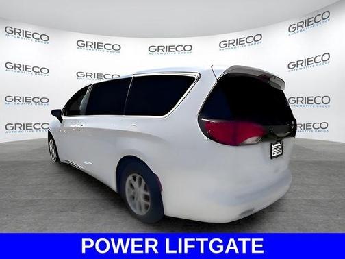 Bright White Clearcoat 2023 Chrysler Voyager LX