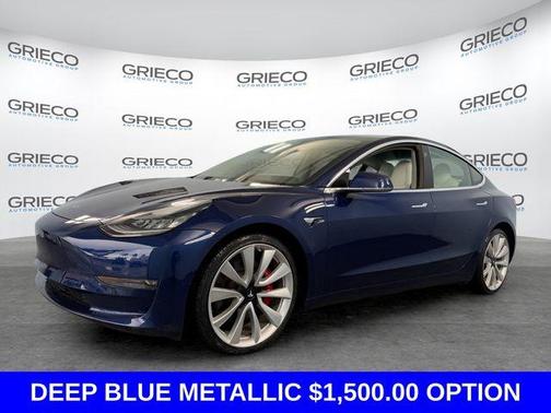 Deep Blue Metallic 2018 Tesla Model 3 Performance