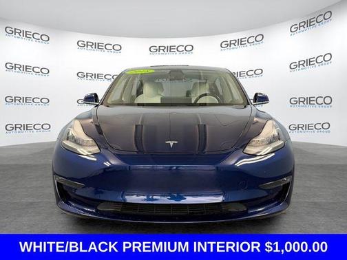 Deep Blue Metallic 2018 Tesla Model 3 Performance