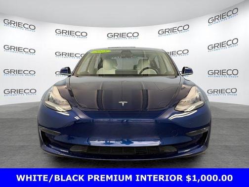 Deep Blue Metallic 2018 Tesla Model 3 Performance