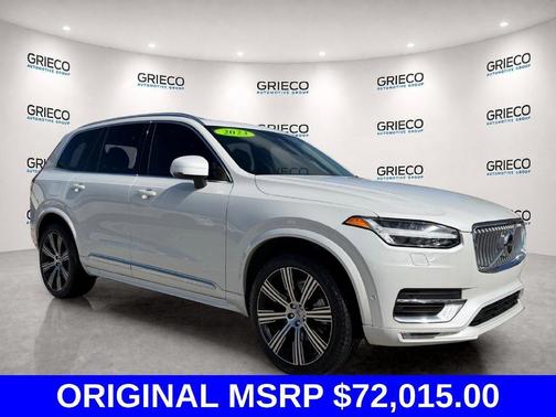 Crystal White Metallic 2023 Volvo XC90 B6 Ultimate 6-Seater