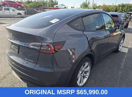 Midnight Silver Metallic 2023 Tesla Model Y Long Range
