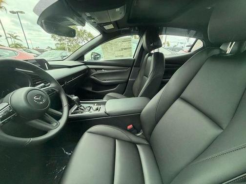 Snowflake White Pearl 2026 Mazda Mazda3 FWD w/Preferred Package