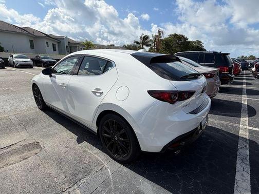 Snowflake White Pearl 2026 Mazda Mazda3 FWD w/Premium Package